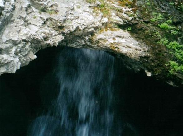 germinal-beerschot | Hike to Beehive Falls: Visit the scenic Beehive Falls